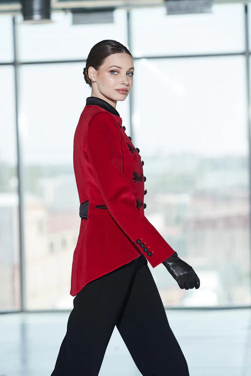 BLAZER BORDADA CARMIN RENATA VELVET