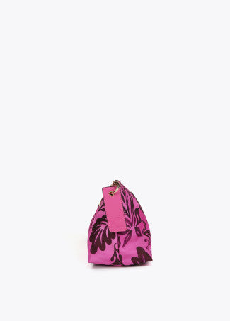 NECESER ESTAMPADO FLORES