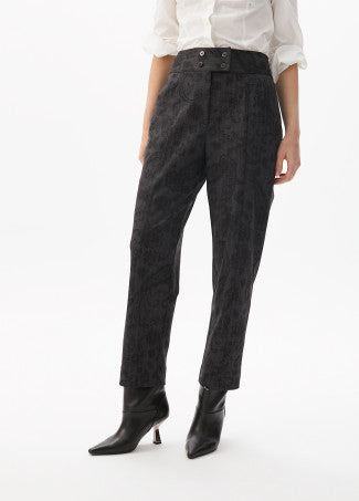 PANTALÓN PAISLEY DIPLOMÁTICO