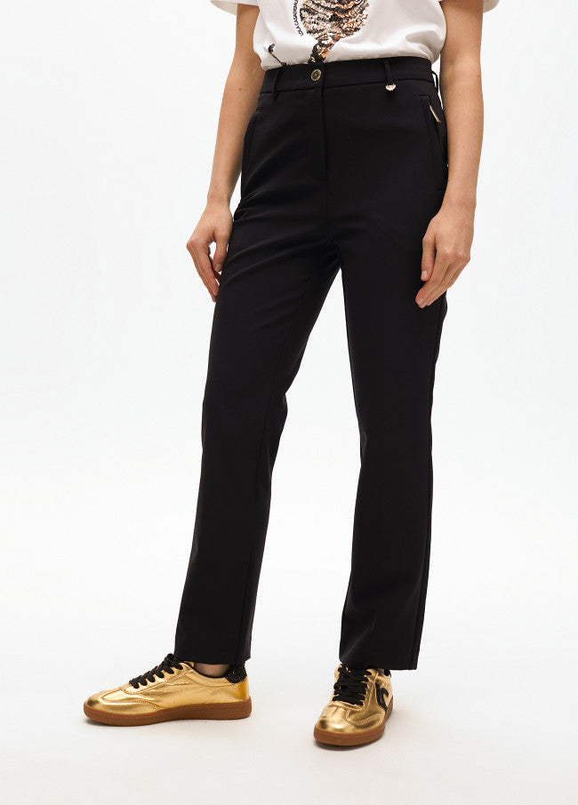PANTALÓN RECTO EN TEJIDO TÉCNICO