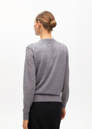 JERSEY CON PAÑUELO EN EL CUELLO